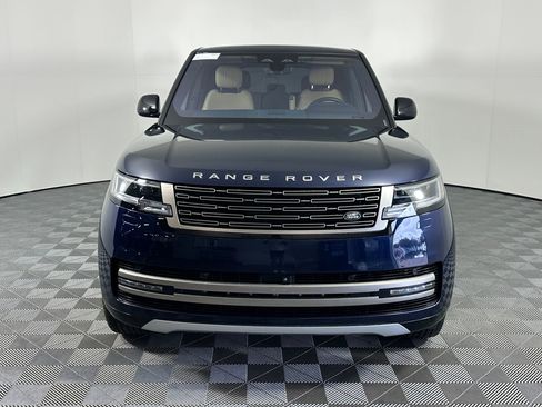Used 2023 Land Rover Range Rover SE image 5