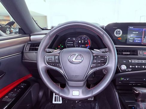Certified 2022 Lexus ES 350 F Sport w/ Accessory Package 2 FWD image 17