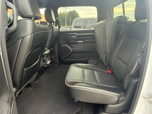 Used 2024 RAM 1500 Laramie AWD/4WD image 6