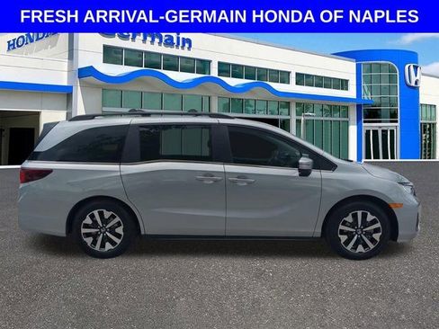 New 2026 Honda Odyssey EX-L image 2