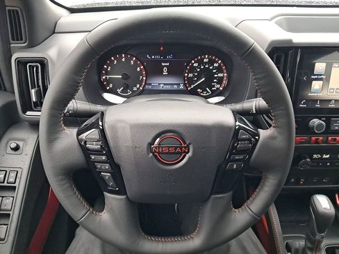 New 2026 Nissan Frontier PRO-4X w/ Pro-4x Convenience Package image 15