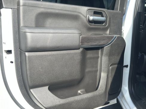 Used 2021 Chevrolet Silverado 2500 LTZ w/ LTZ Texas Edition image 13