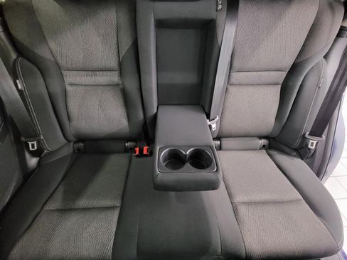 Used 2025 Nissan Rogue SV image 23