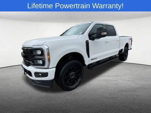 New 2026 Ford F250 Lariat w/ Black Appearance Package image 5