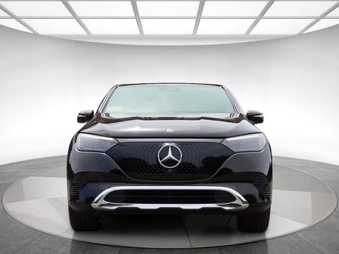 Used 2023 Mercedes-Benz EQE 350+ 4MATIC SUV image 2