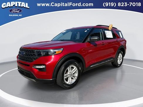 Certified 2023 Ford Explorer XLT w/ Equipment Group 202A AWD/4WD image 1