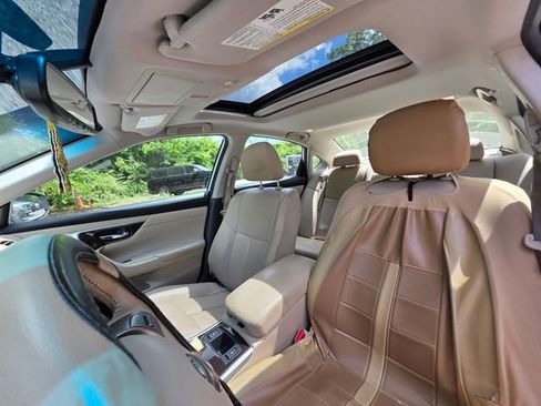 Used 2015 Nissan Altima 2.5 SL w/ Moonroof Package FWD image 13