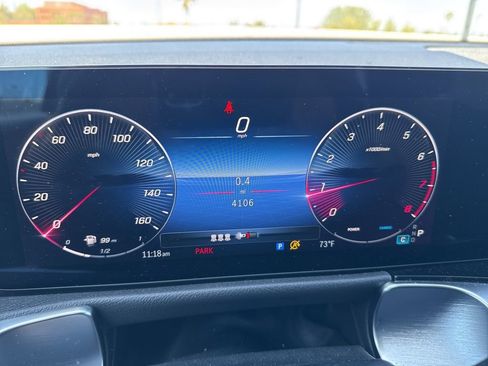 Used 2026 Mercedes-Benz GLB 250 image 9