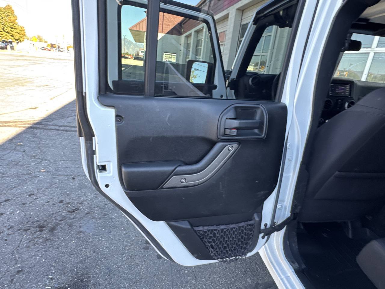 Used 2017 Jeep Wrangler Unlimited Sport w/ Quick Order Package 23S AWD/4WD image 23