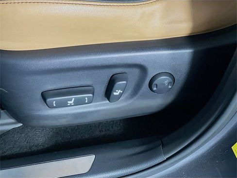 Used 2017 Lexus NX 200t 200t image 12