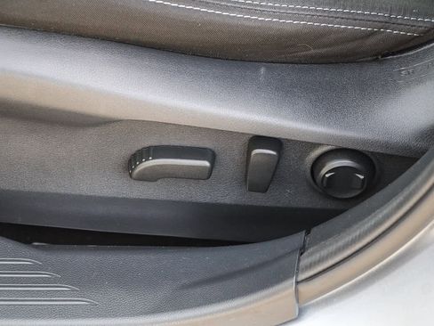 Used 2023 Subaru Outback Premium image 20