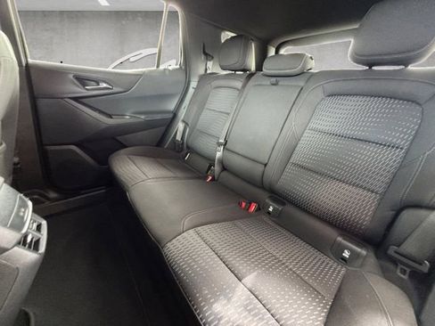 Used 2025 Chevrolet Equinox LT FWD image 27