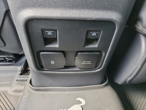 Used 2024 Ford Bronco Raptor image 6