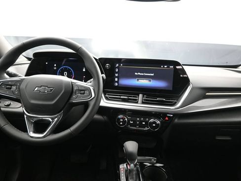 New 2026 Chevrolet Trax ACTIV w/ Driver Confidence Package FWD image 18