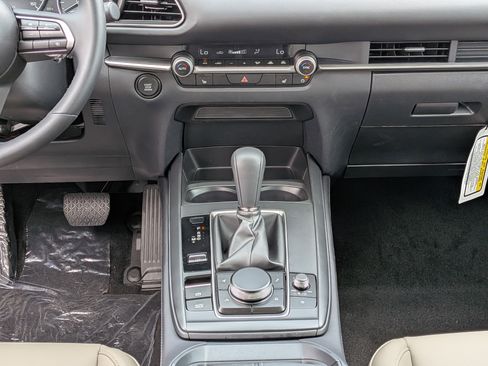 New 2026 MAZDA CX-30 AWD 2.5 S w/ Select Sport Pkg image 18
