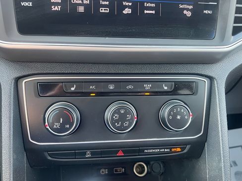 Used 2018 Volkswagen Atlas SE AWD/4WD image 20