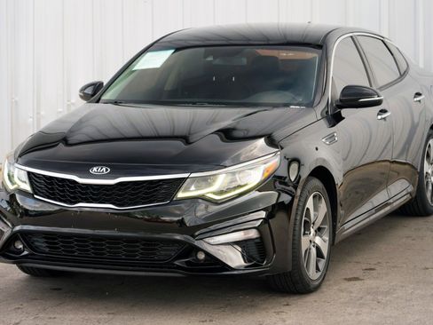 Used 2020 Kia Optima S image 40