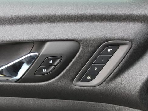 Used 2023 GMC Acadia Denali w/ Black Diamond Edition image 47