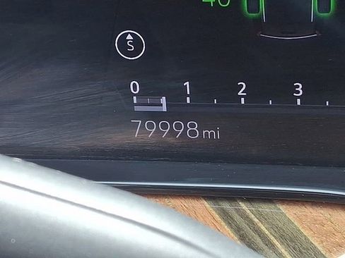 Used 2022 Cadillac Escalade Premium Luxury Platinum image 25