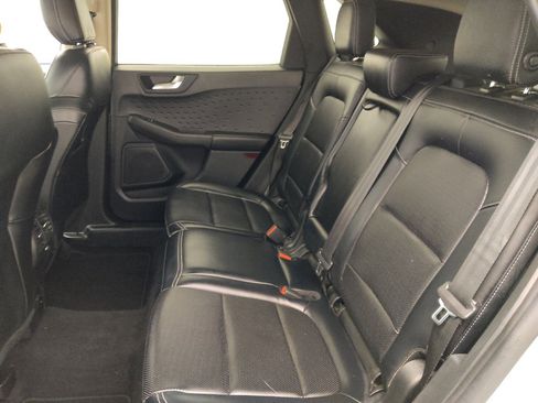 Used 2020 Ford Escape SEL FWD image 18