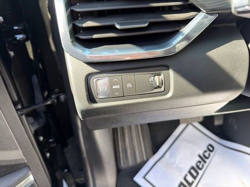 Certified 2025 GMC Acadia Elevation image 14