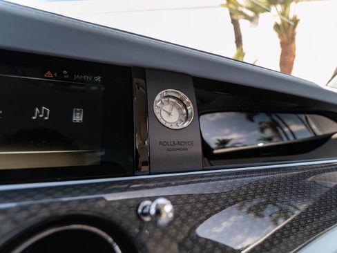 Used 2023 Rolls-Royce Ghost Black Badge w/ Black Badge Ghost Package AWD/4WD image 14