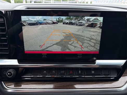 New 2026 Chevrolet Silverado 1500 LT image 17