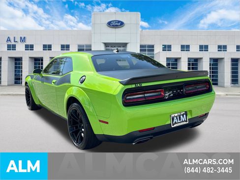 Used 2023 Dodge Challenger R/T Scat Pack image 9