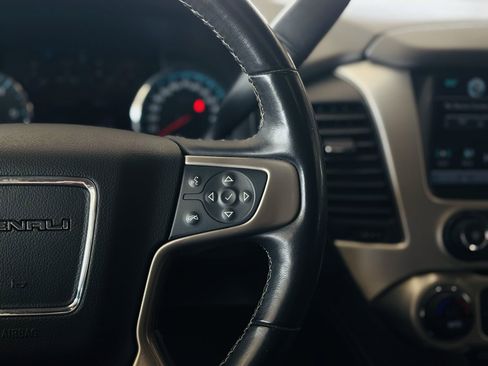 Used 2019 GMC Yukon Denali w/ Open Road Package AWD/4WD image 60