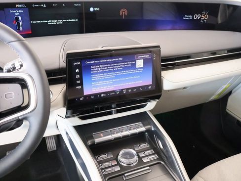 New 2026 Lincoln Nautilus Premier w/ Jet Appearance Package AWD/4WD image 5