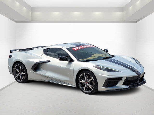 Used 2021 Chevrolet Corvette Stingray Premium Cpe w/ Z51 Performance Package RWD image 1