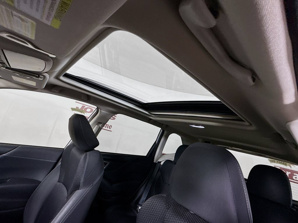 Used 2024 Subaru Forester Premium AWD/4WD image 11