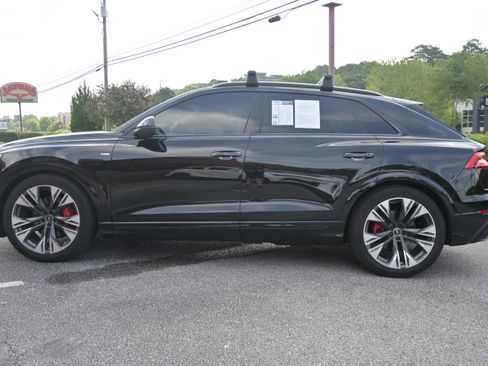 Used 2023 Audi Q8 Prestige AWD/4WD image 6