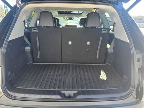 New 2026 Toyota Grand Highlander Limited image 18