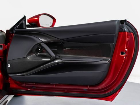 Certified 2022 Ferrari 812 GTS RWD image 48