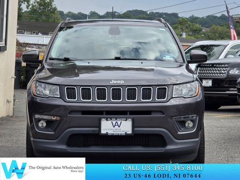 Used 2020 Jeep Compass Latitude w/ Popular Equipment Group AWD/4WD image 2