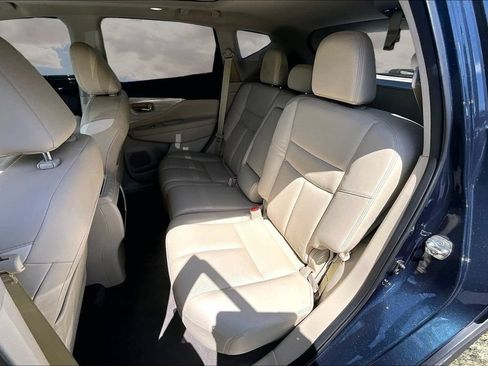 Used 2018 Nissan Murano Platinum w/ Cargo Package FWD image 22