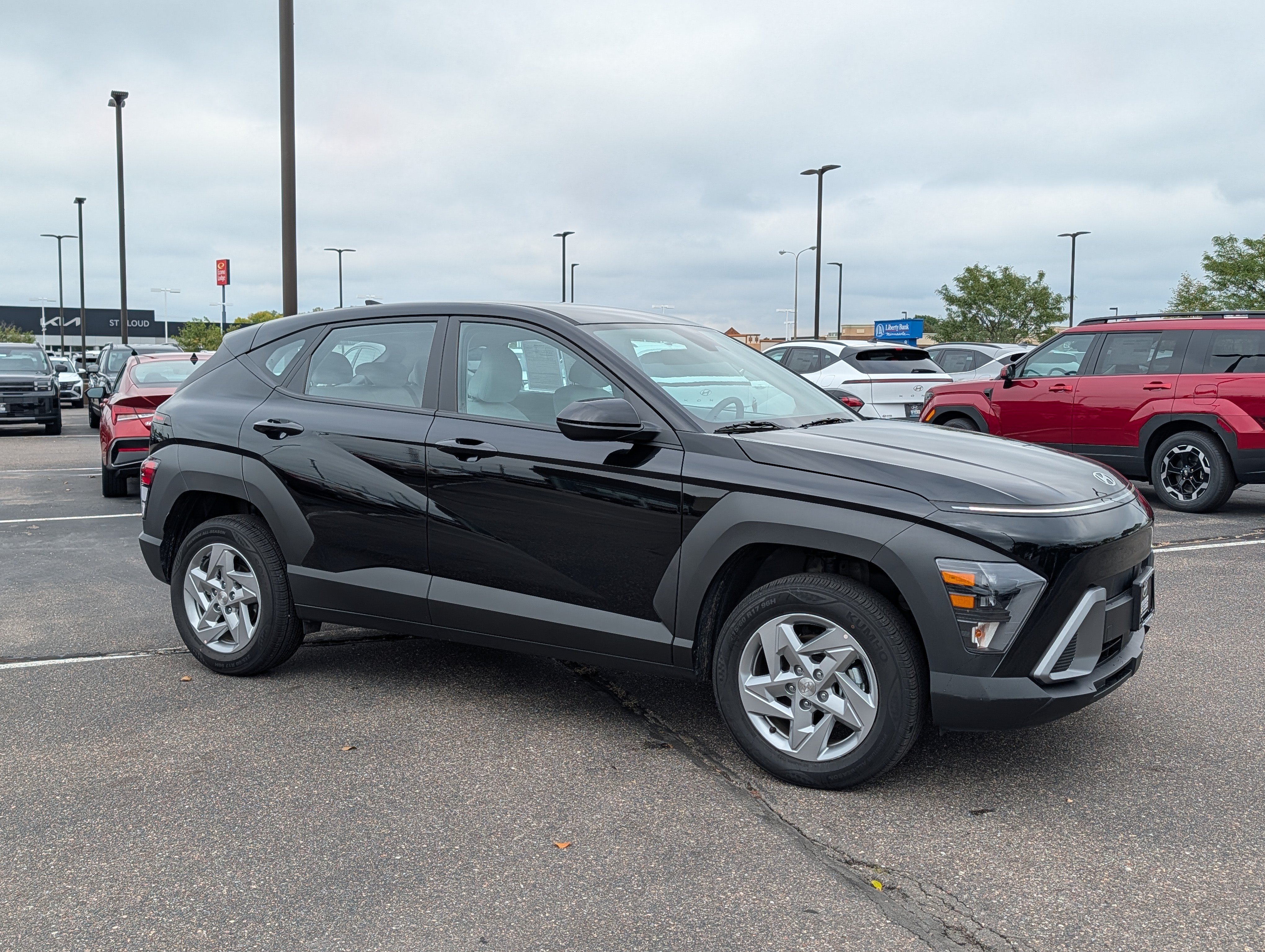 Used 2026 Hyundai Kona SE AWD/4WD image 7