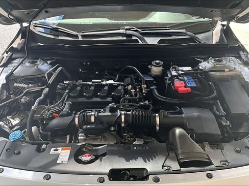 Used 2021 Honda Accord LX image 31