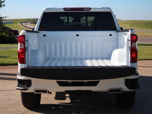 Used 2025 Chevrolet Silverado 1500 RST w/ Convenience Package II AWD/4WD image 11