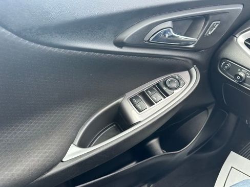 Used 2023 Chevrolet Malibu LT image 31