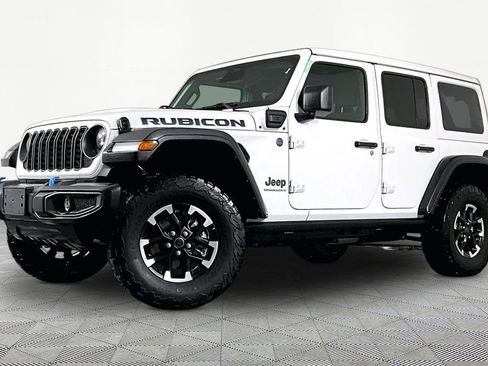 Used 2025 Jeep Wrangler Unlimited Rubicon 4xe w/ Safety Group AWD/4WD image 1
