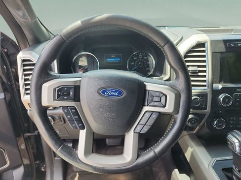 Used 2016 Ford F150 Lariat AWD/4WD image 7