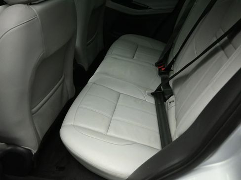 Used 2020 Land Rover Range Rover Evoque SE image 22