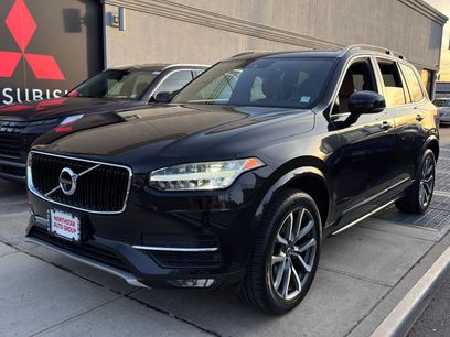 Used 2016 Volvo XC90 T6 Momentum w/ Momentum Plus Package