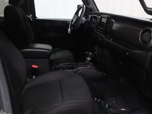 Used 2021 Jeep Wrangler Unlimited Sport AWD/4WD image 23