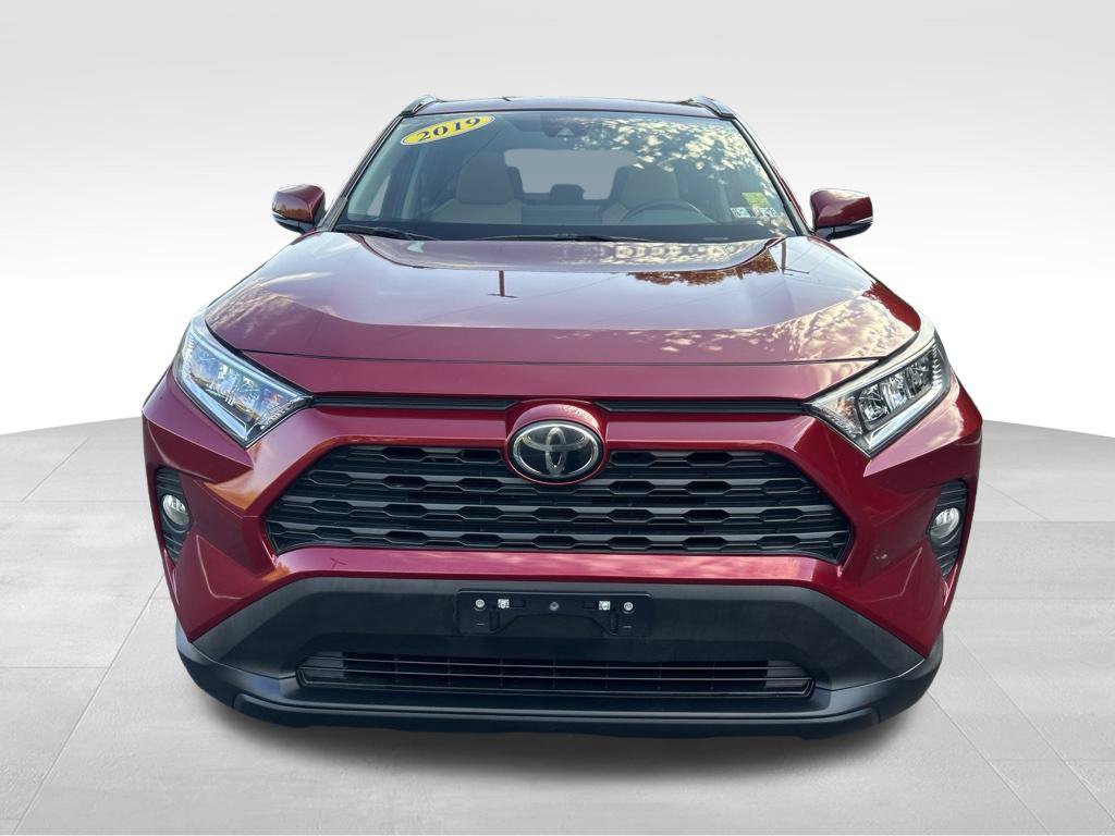 Used 2019 Toyota RAV4 XLE w/ All Weather Liner Package AWD/4WD image 8