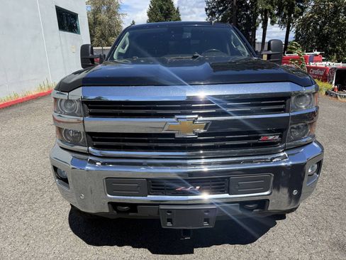Used 2015 Chevrolet Silverado 2500 LTZ AWD/4WD image 5
