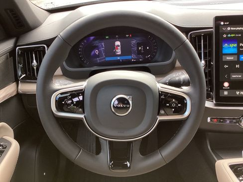Used 2026 Volvo XC90 B6 Plus w/ Protection Package Premier AWD/4WD image 19
