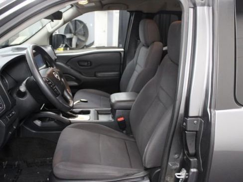 Used 2022 Nissan Frontier S image 13